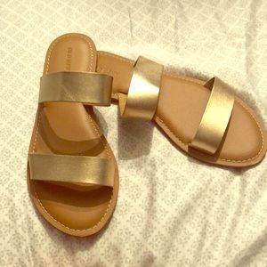 Gold band sandals from Old Navy.  Like new!